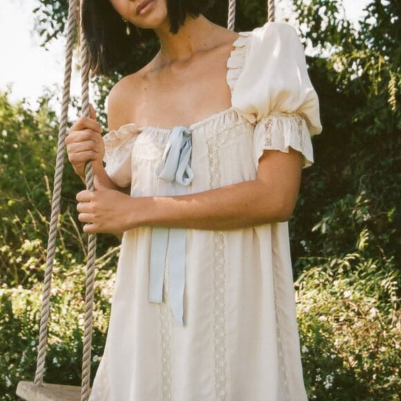 Heirloom Mini Dress - Picture 3 of 4